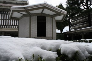 雪の霊堂